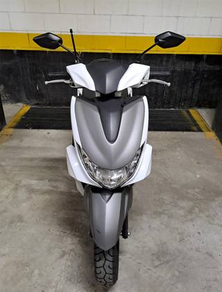 YAMAHA FLUO 125 ABS YAMAHA FLUO 125 ABS